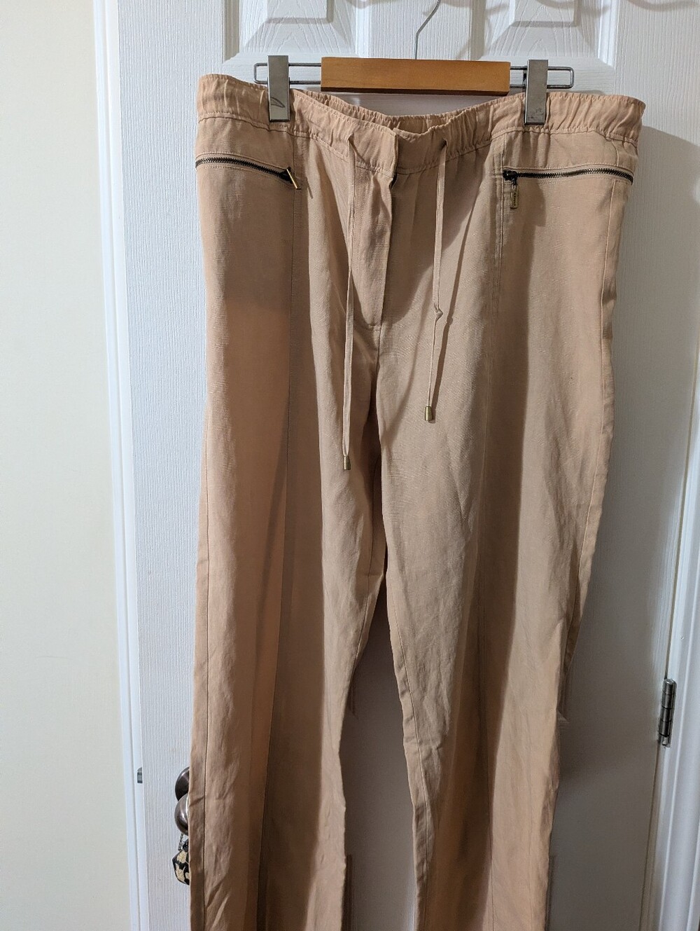 SPANNER Pants Drawstring Chinos in Tan